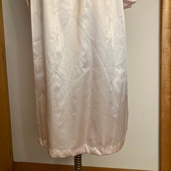 Vintage Satin and Lace Nightgown - Picture 8 of 10